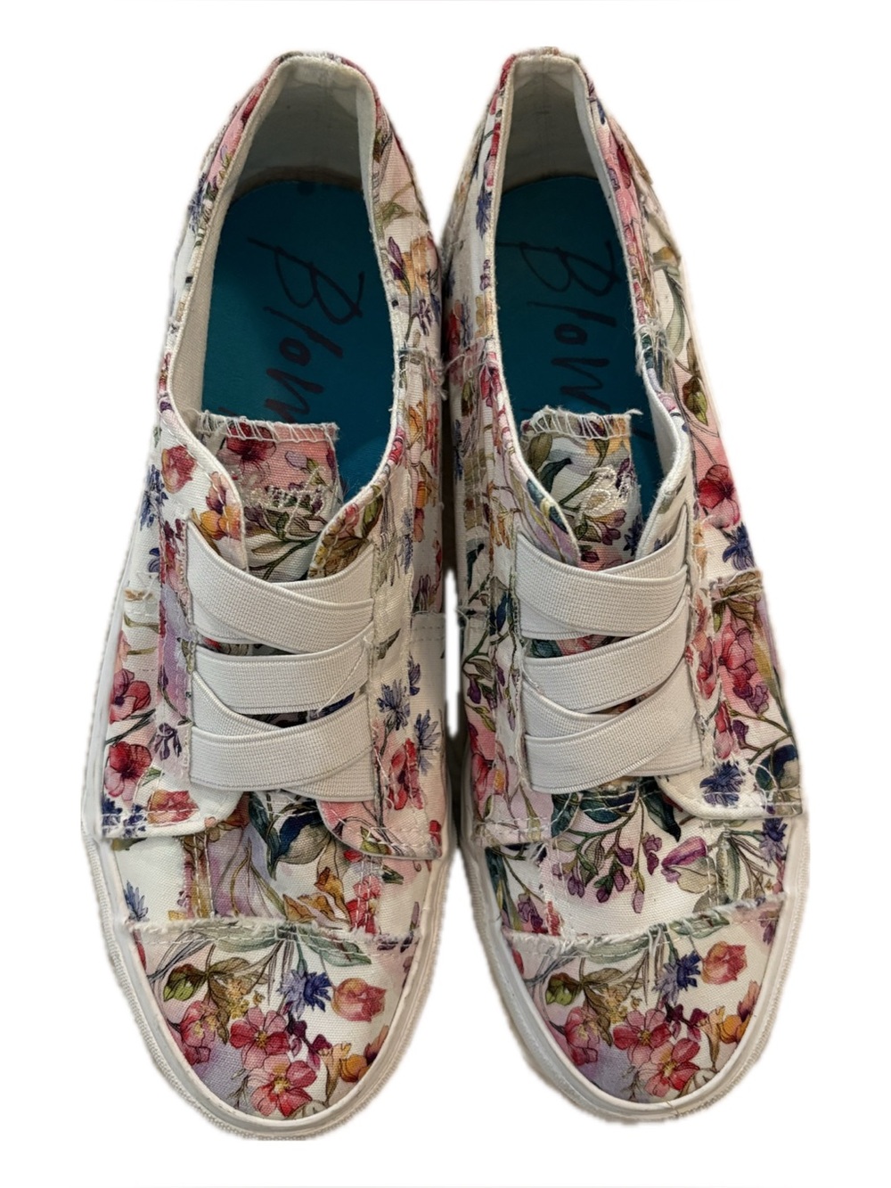 Blowfish Malibu White Floral Slip-On Sneakers Size 8.5